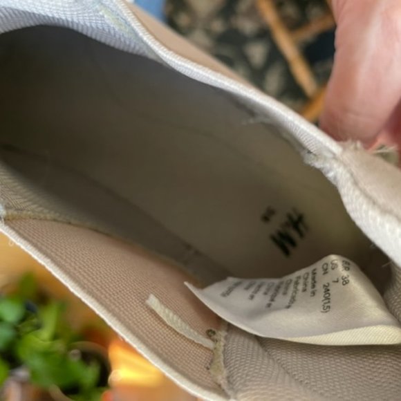 H&M suede slip on sneakers - Picture 4 of 5